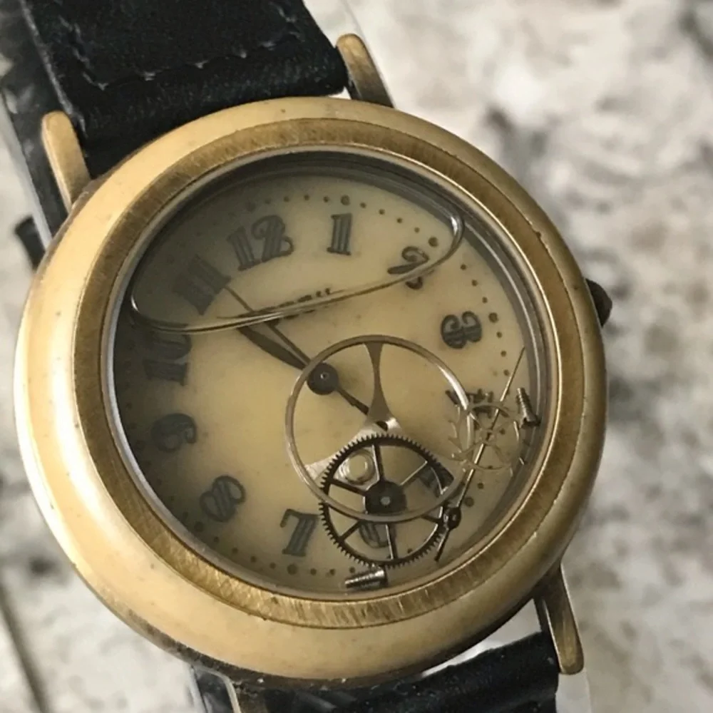 1995 FLOATING GEARS STONE FOSSIL BW-6772